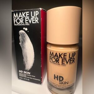 HD SKIN MAKEUP FOR EVER  1Y18  Warm Cashew  for light skin tones